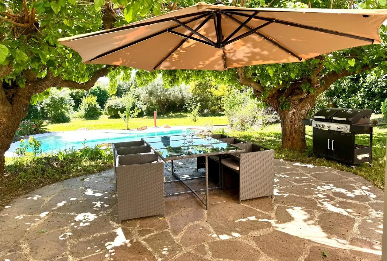 Villa Pio Roquebrune-sur Argens 0*,  France